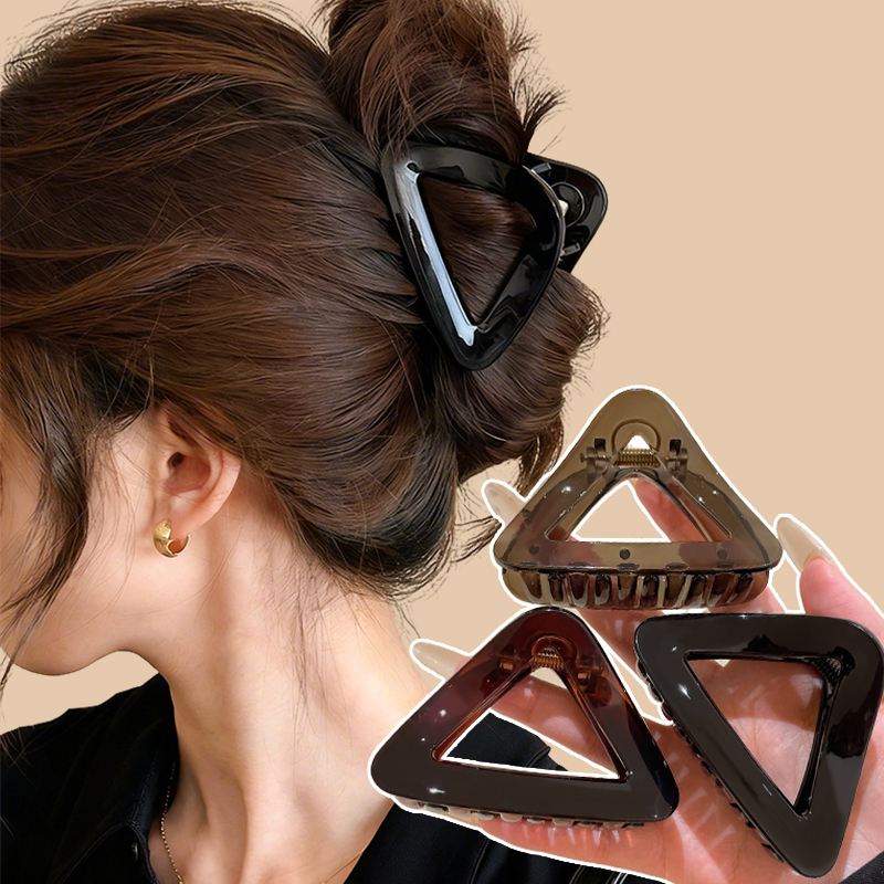 高级感小号三角抓夹女高级感2025新款后脑勺盘发鲨鱼夹发卡子头饰