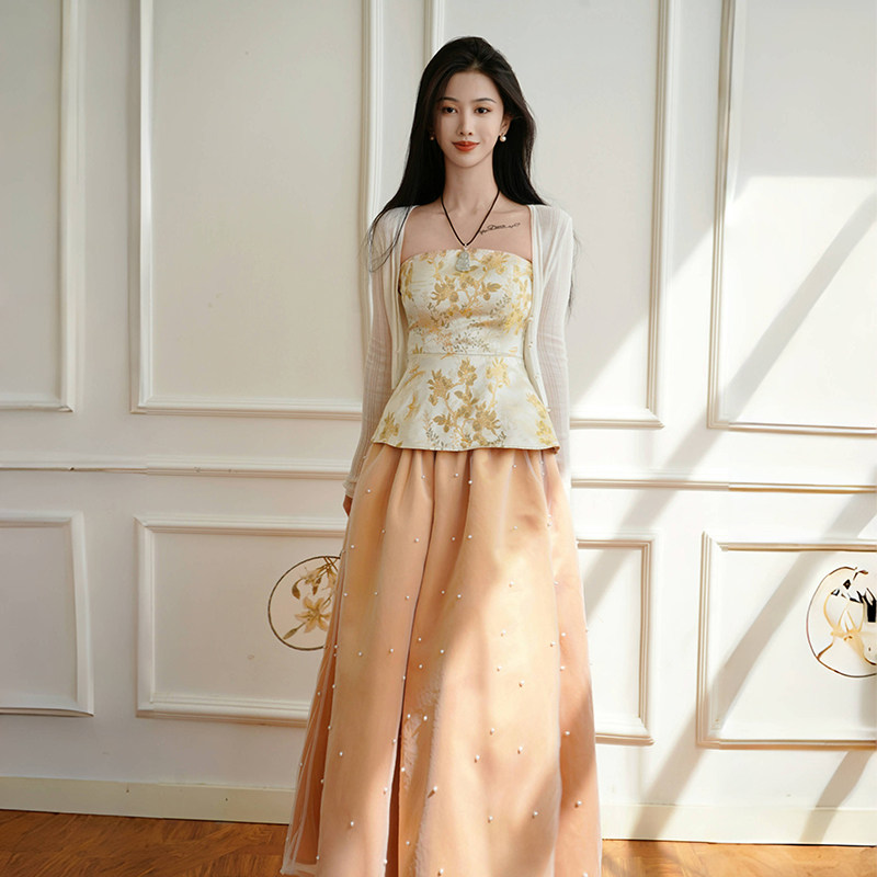 澄渔高定【金麟盏】新中式云锦金绣提花抹胸上衣网纱钉珠半裙套装