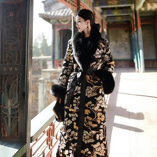 澄渔高定【曜世金珩】新中式金蔓珠片绣缎面90白鹅绒狐狸毛羽绒服