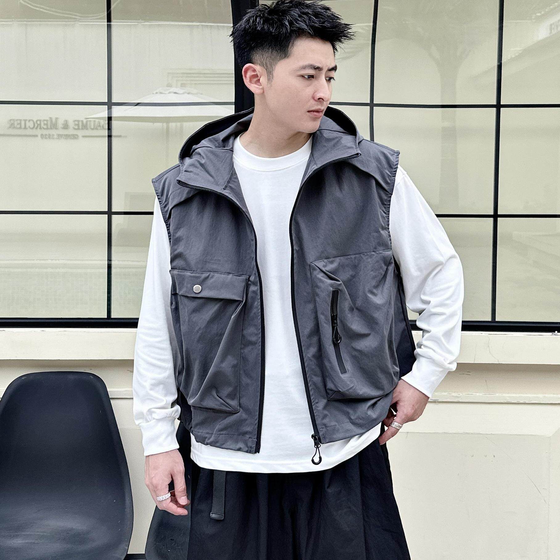 机能坎肩连帽潮牌工装马甲男拼接
