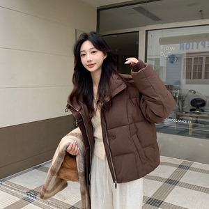 卡其色咖色羽绒服女2024冬季新款韩版宽松保暖短款立领外套面包服