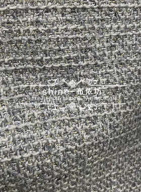 春秋浅灰色珠片粗花呢小香风服装
