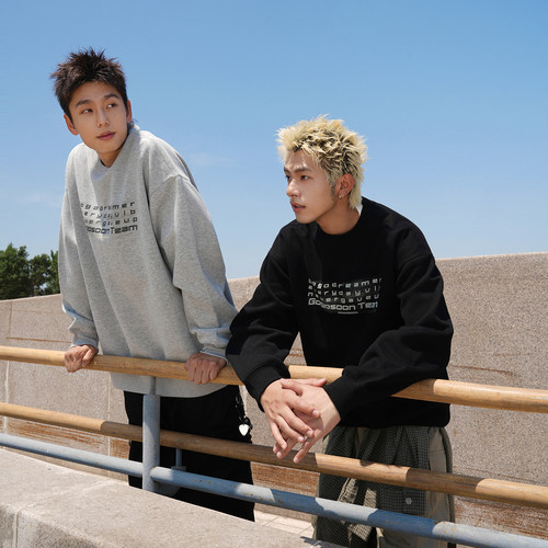 GOGOSOON圆领套头卫衣男400g新款春秋字母印花休闲宽松潮流上衣潮