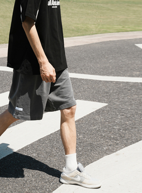 GOGOSOON夏季新款休闲短裤320g男做旧泛白洗抽绳直筒宽松裤子潮Q