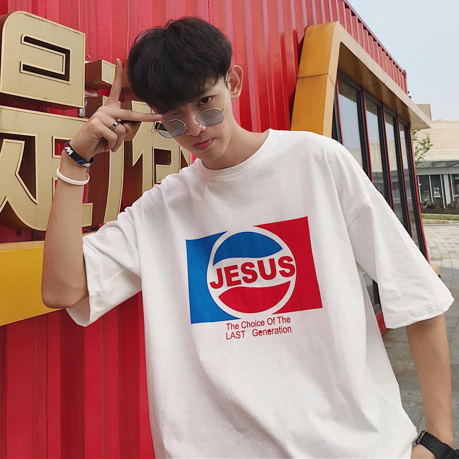 2018夏季新款潮流學生短袖圓領t恤BF風韓版港風男士上衣服半袖tee