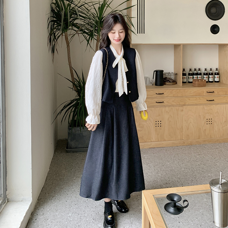 韩系小香风马甲裙女春2025新款高级感衬衫半身裙气质，女装连衣裙，西子