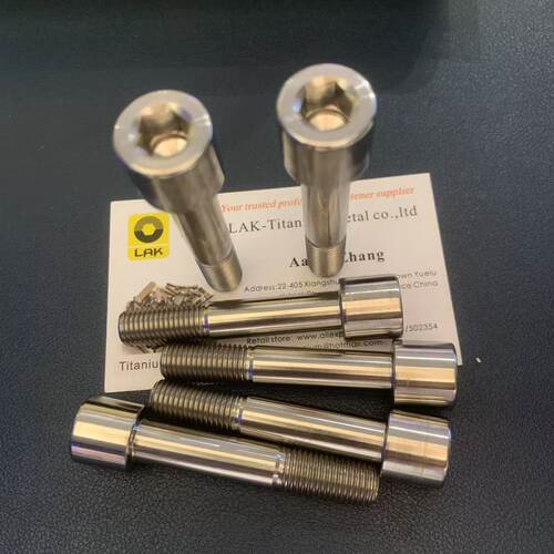 订做 非标准圆柱头内六角钛合金细牙螺栓 M10x1.25x55 66 头16x14