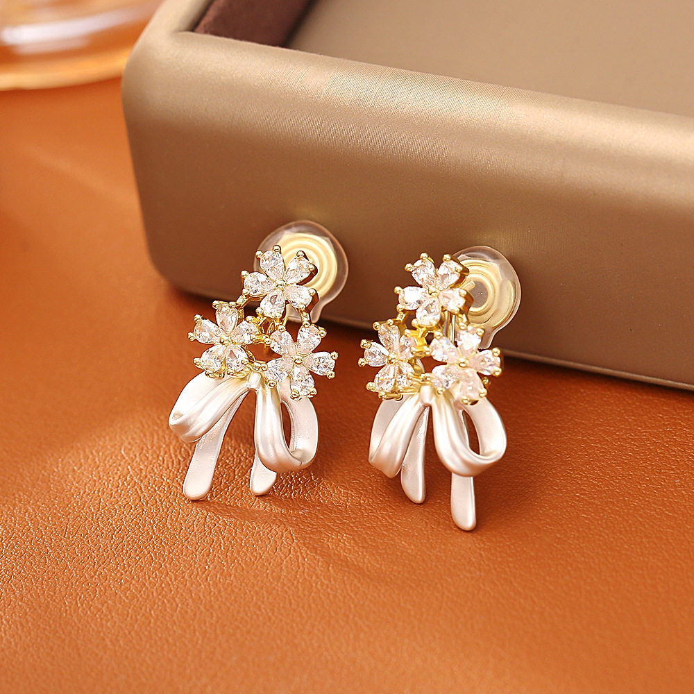 跨境｛无耳洞蚊香盘耳夹｝清新甜美锆石蝴蝶结花朵耳饰高级感仙女,饰品/流行首饰/时尚饰品新,耳夹,淘宝优惠券,粉丝福利购,淘宝优惠卷