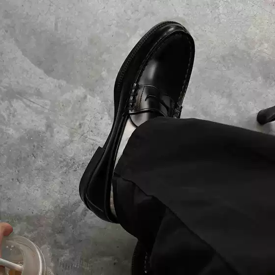 Slip-On Loafers, Black Derby Leather Shoes, Men's Beanie Shoes, Business Formal Wear, Casual Cleanfit Shoes