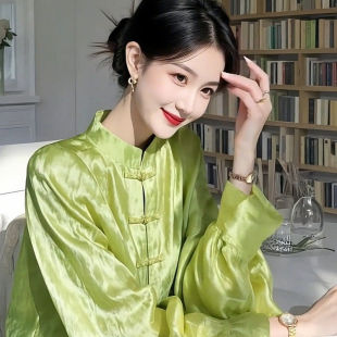 独特超好看高级感宽松慵懒风上衣 2025新款 新中式 国风绿色盘扣衬衫