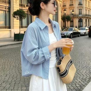 蓝色长袖衬衫女版2026新款春秋季韩版宽松慵懒风衬衣百搭休闲上衣