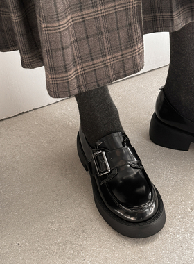 Versatile。bi入款· 牛皮黑色一脚蹬乐福鞋通勤小皮鞋平底单鞋女