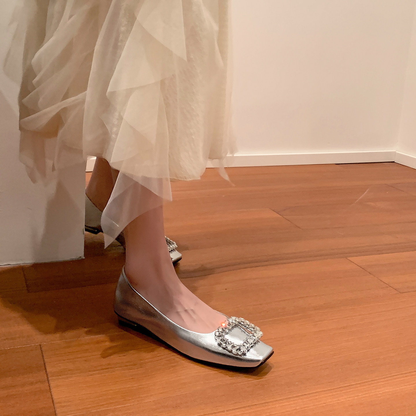 chic 感。 黑色方扣水钻平底通勤工作鞋26新款银色方头低跟单鞋女,女鞋,浅口单鞋,淘宝优惠券,粉丝福利购,淘宝优惠卷