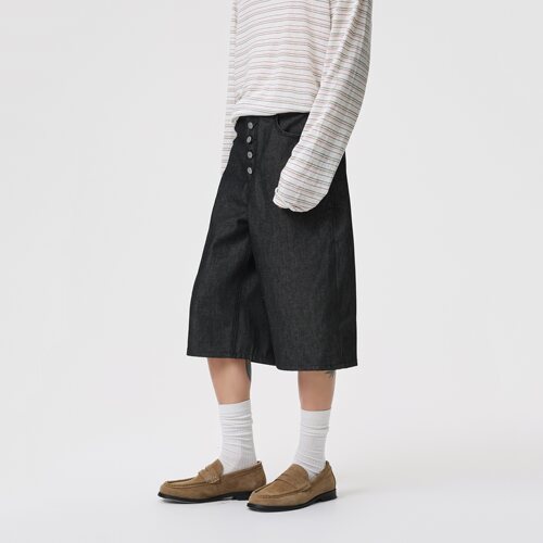 原牛臻品复古排扣牛仔七分短裤