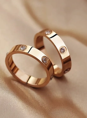 韩版热销同款一钉全钻钛钢戒指小众设计轻奢水钻素圈情侣对戒饰品