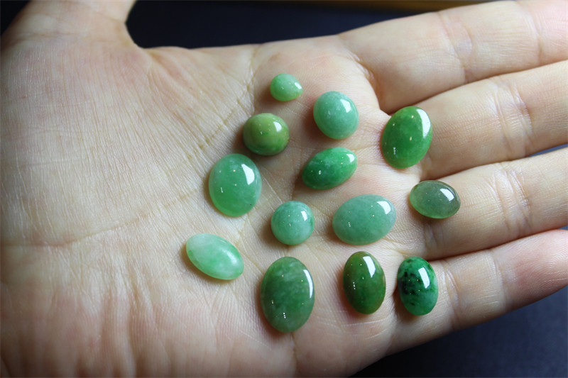 YY28翡翠戒面13枚大颗绿椭圆天然镶嵌裸石圆形阳绿超值配石包邮