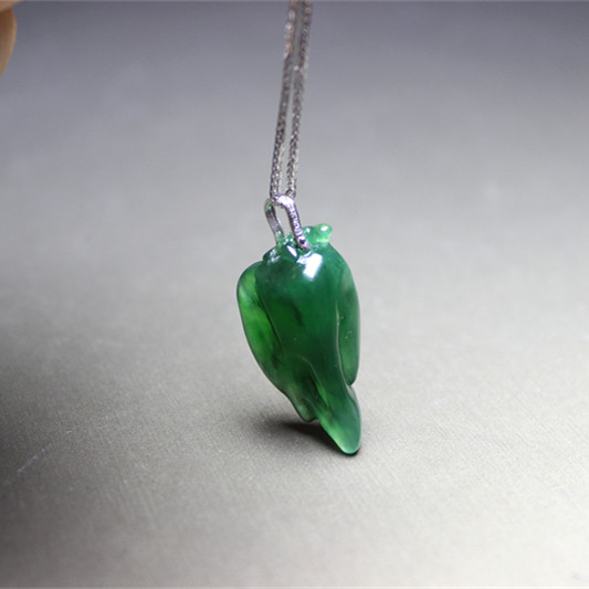 F512翡翠冰种满绿老种福瓜吊坠18K白金钻石天然证书精品老料