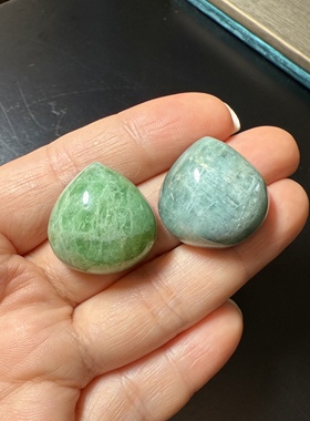 H91碧玺绿色蓝色猫眼大胖桃心戒面形镶嵌吊坠可打孔收藏宝石证书