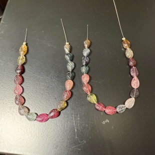 G518碧玺雕刻三角形三角锥复古图腾散珠手链蓝色配珠手工天然秒发