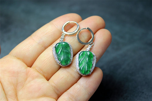 翡翠耳环耳饰辣绿冰种银镶叶子事业有成大款一对爱丽丝珠宝店J8