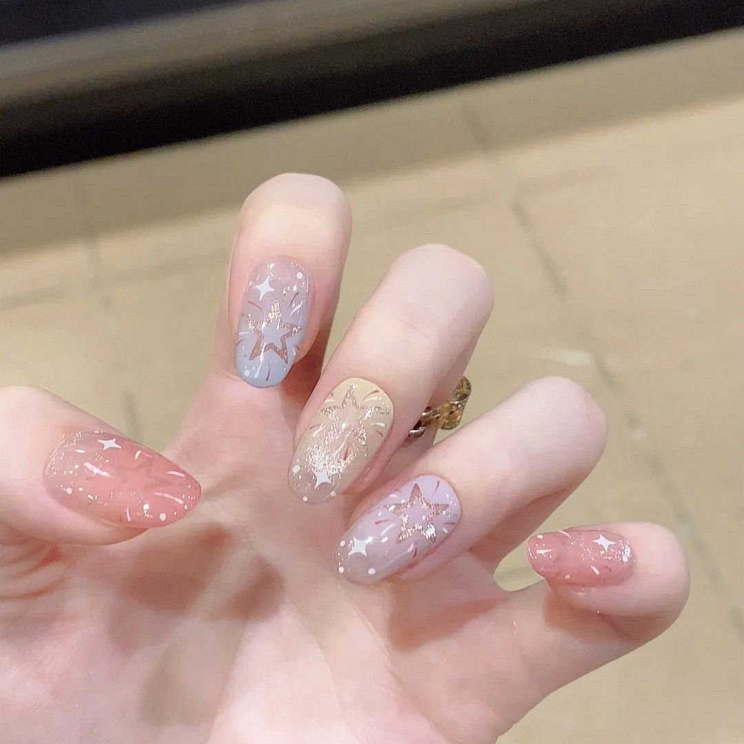 多巴胺镂空猫眼星星氛围感烟花穿戴显白温柔少女ins半手工可拆卸