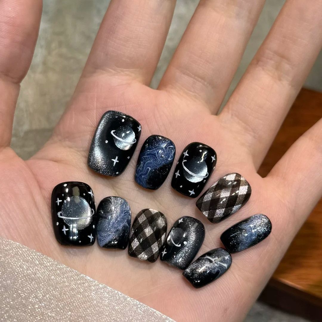 永夜星河蓝黑色猫眼穿戴半手工短款拆卸辣妹美甲星空甜酷高级贴片