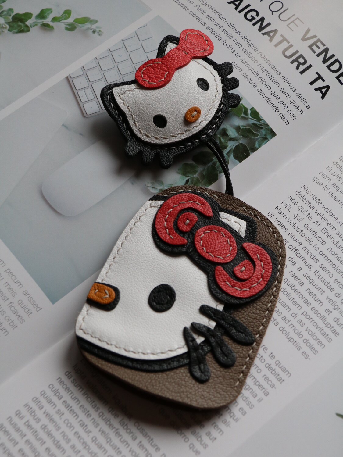 可爱哈喽KT猫挂件凯蒂猫真皮包包挂件手工缝制汽车钥匙包