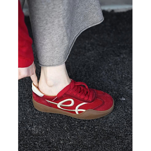 复古红色德训鞋女内增高平底板鞋