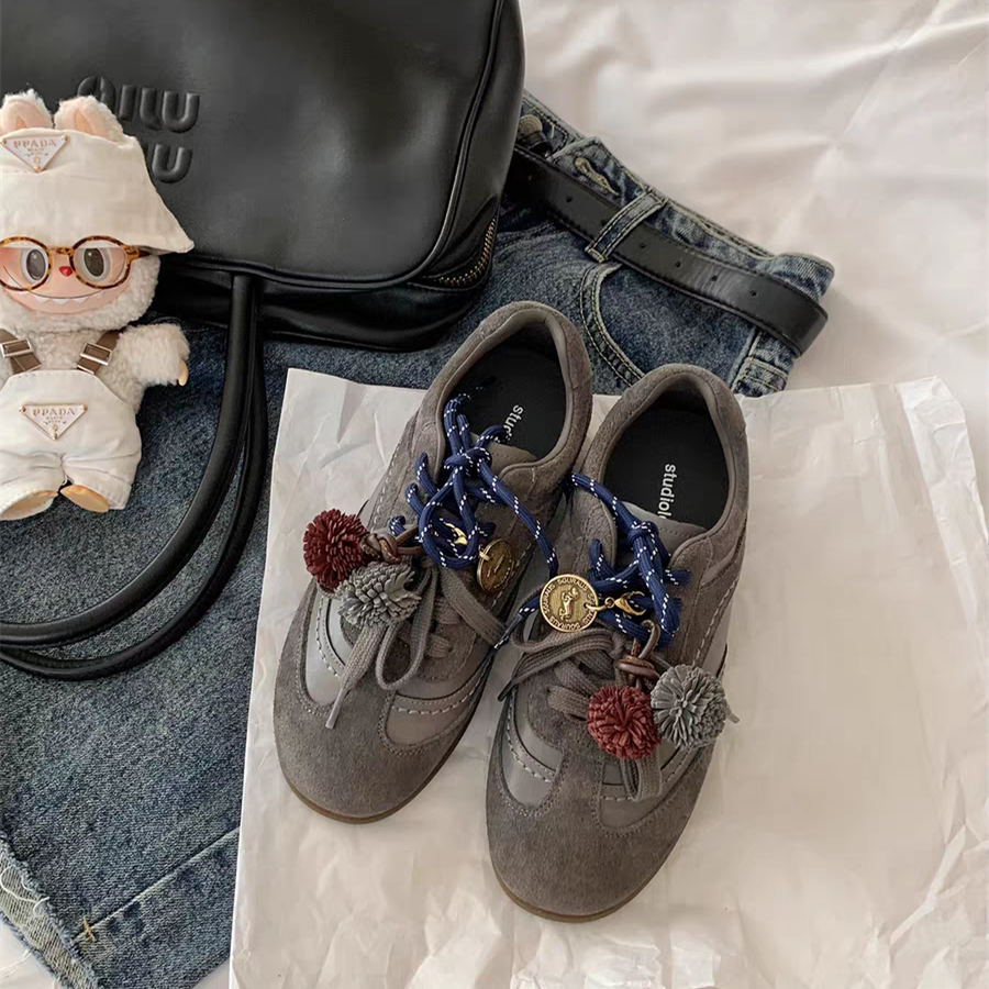 撞色鞋带内增高松果休闲德训鞋女