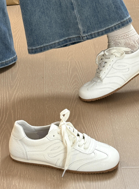 复古小白鞋女2026春季新品百搭软底阿甘德训鞋女轻便休闲运动板鞋
