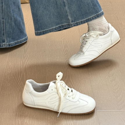 复古小白鞋女2025新款秋季百搭软底阿甘德训鞋女轻便休闲运动板鞋