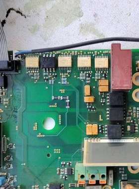 伟肯电源板PC00208H，成色如图，拆机不包好坏，只当配件