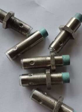 西门子接近开关传感器3RG4022-0AG33拆开基本全新功