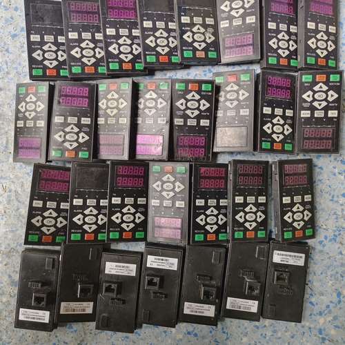 四方变频器面板V350。DPNL350EM。二手拆机功能包好