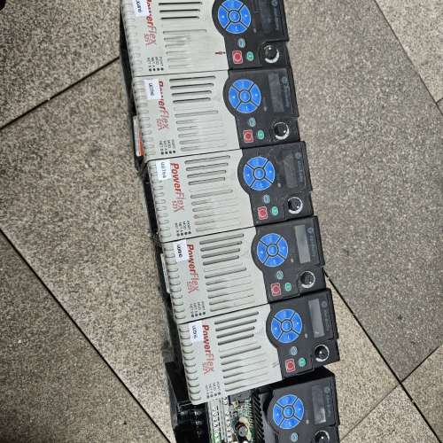 25A-D2P3N104，AB变频器成色好功能包好，外观无瑕