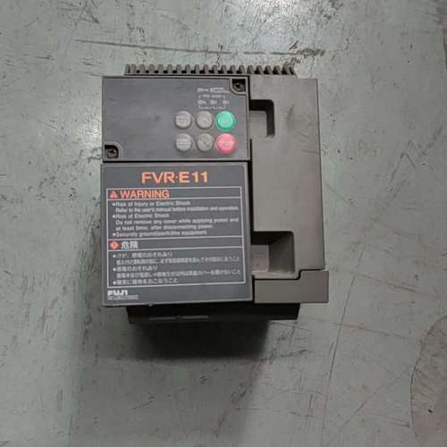 富士变频器拆机FVR0.4E11S-4JE    0.4Kw