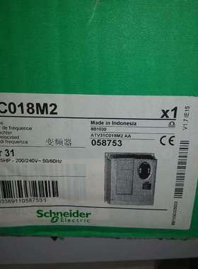 施耐德全新 ATV31C018M2 有一个全新变频器 实物图