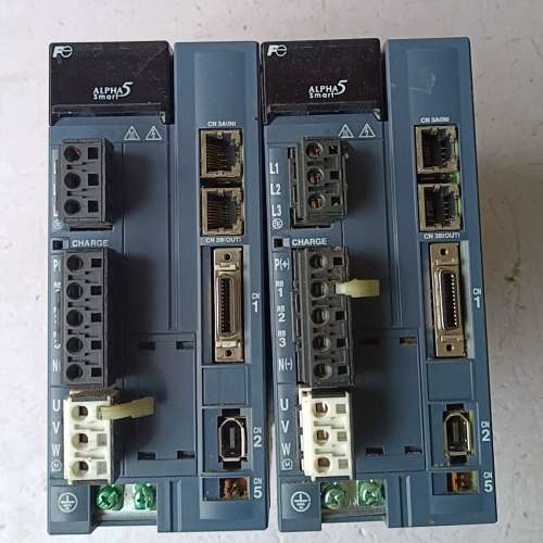 富士伺服驱动器 RYH152F5-VV2，1.5KW，，拆机