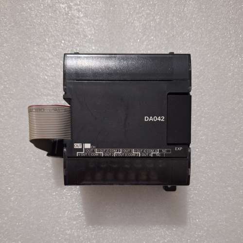 欧姆龙/Omron PLC模拟量4路输出模块，