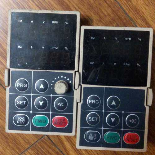 伟创变频器AC70AC80面板KB21A  KB16A 拆机