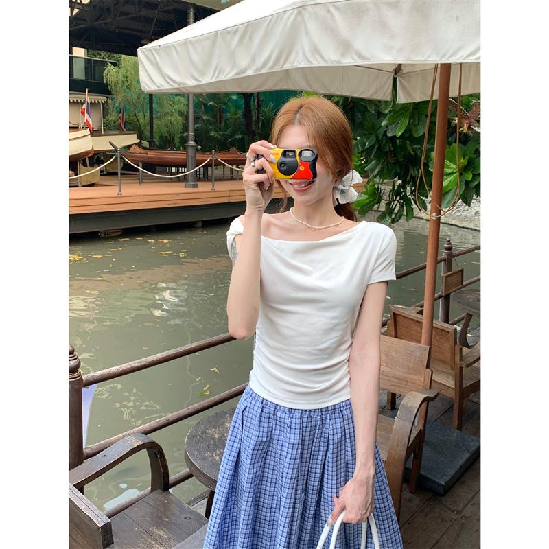 kumikumi休闲甜妹风短袖露肩圆领白色T恤女夏季修身显瘦简约上衣