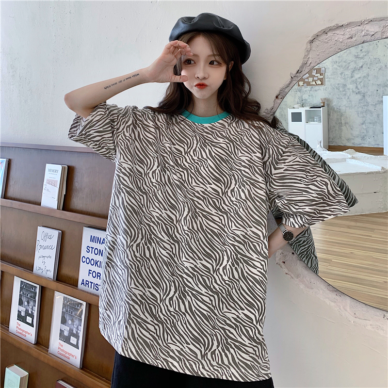 Real shot retro zebra pattern short sleeve T-shirt for female summer loose Korean version Harajuku style versatile fashion brand half sleeve top