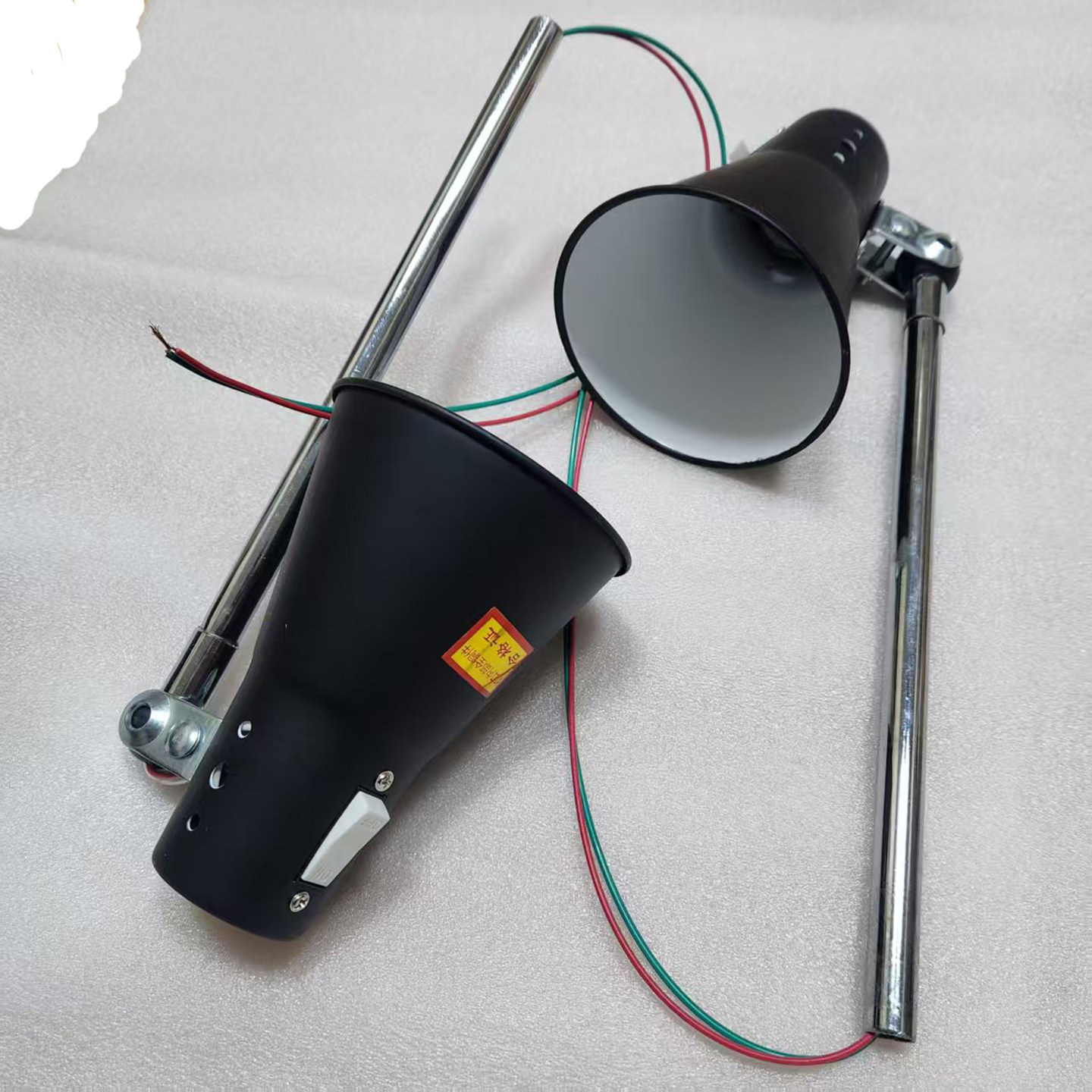 沈阳中捷摇臂钻床Z3040 Z3050X16 照明灯铁罩灯 可调节工作灯配件,标准件/零部件/工业耗材,其他机床配附件,淘宝优惠券,粉丝福利购,淘宝优惠卷