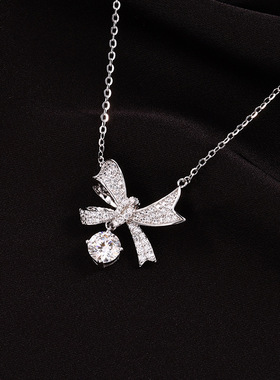 莫桑石蝴蝶结项链女小众轻奢高级感s925纯银名媛气质镶钻2025款