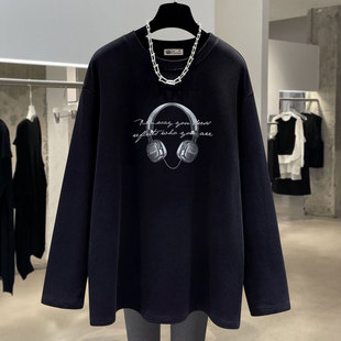 黑色磨毛t恤女长袖2025新款春秋冬字母耳机印花德绒打底衫中长款