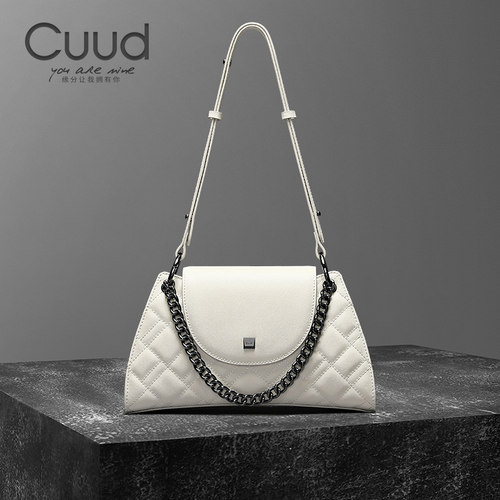 【专柜】cuud包包2026新款潮菱格高级质感小众白色腋下单肩斜挎包