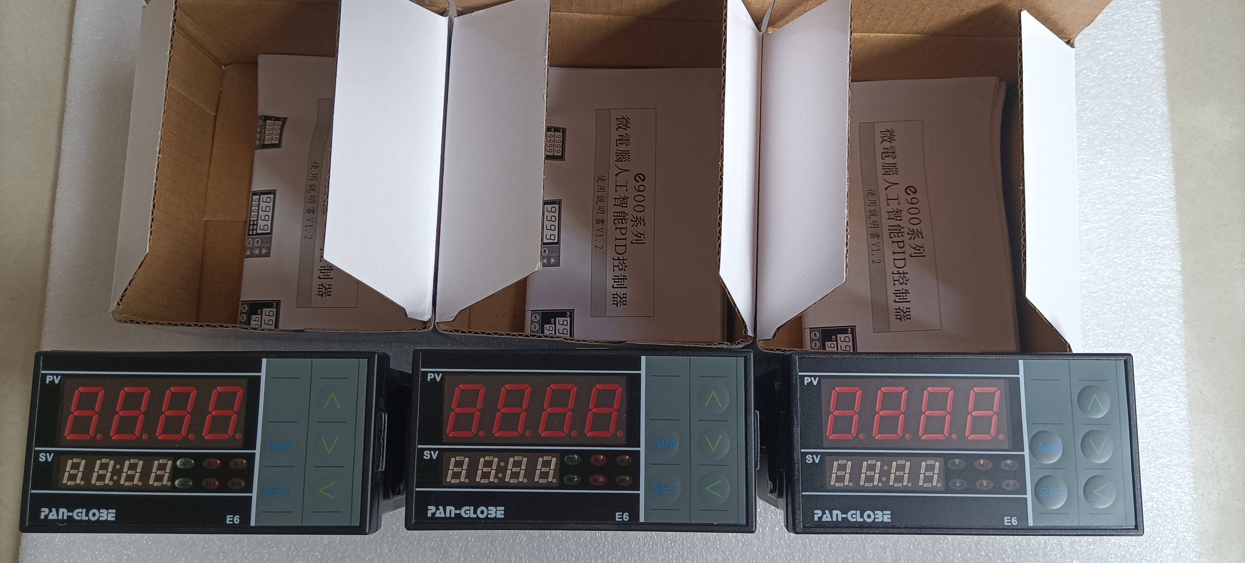 泛達儀控來自於臺灣，1988年於臺灣臺北創立，公司憑著對基礎產業的熱誠，一直投身於新技術，新應用的研發開發及市場銷售，20年前，泛達公司旗下已擁有一支技術工程師團隊，並為多家知名品牌開發工控儀表，技術實力雄厚。