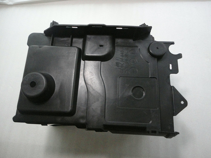 适配长安马自达3电瓶侧板 电瓶盒 马3电瓶护板