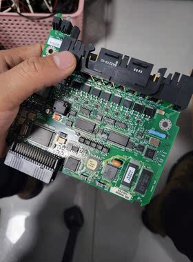 1756-OF8H，板子成色漂亮，无腐蚀生锈，功能包好，每个【询价】