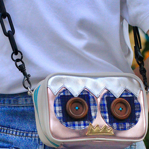 BrutCake原创设计相机顽皮小方包